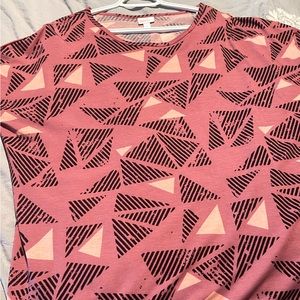 LulaRoe blouse pink/black /tan. Size XL